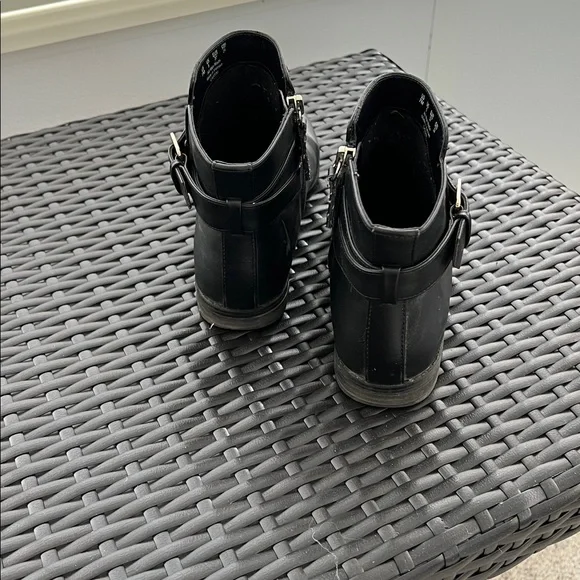 Black Ankle Boots - Picture 3 of 5